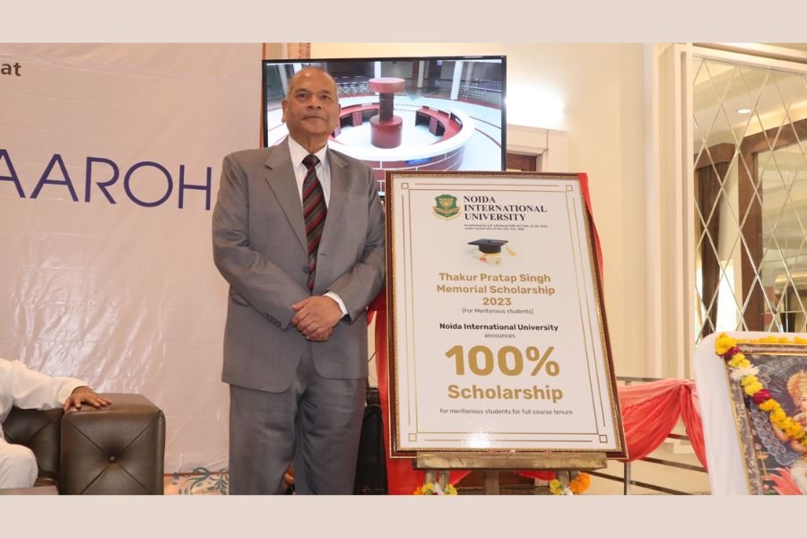 Noida International University Unveils “Thakur Pratap Singh Scholarship Memorial Scheme 2023” in Teacher’s Felicitation Ceremony, Aligarh